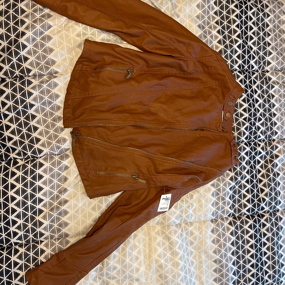 Faux Leather Jacket *New* - Picture 1 of 3